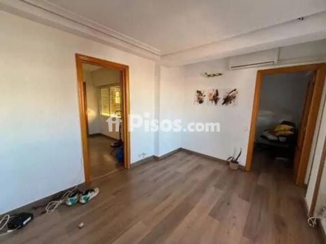 Ático en alquiler en Prosperidad