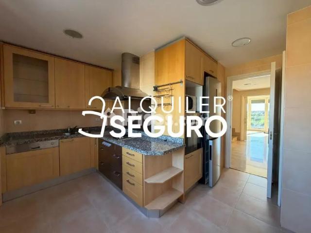 Ático en alquiler en Prado de Somosguas La Finca