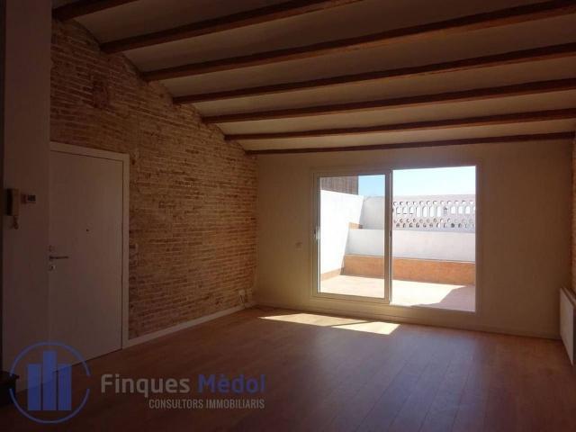 Ático en alquiler en rambla Nova, Tarragona, de 100 m² 3 habitaciones por 1.116