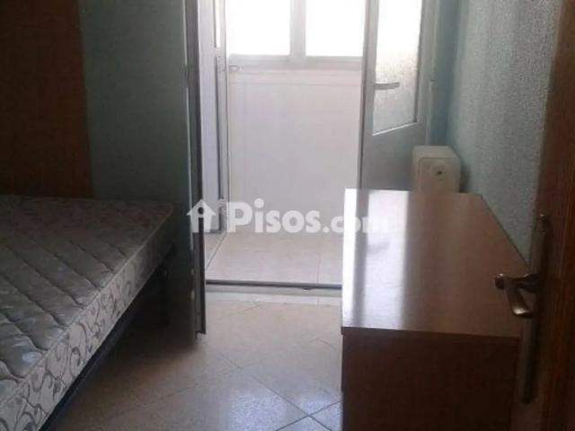 Ático en alquiler en San Bernardo Campus Platina