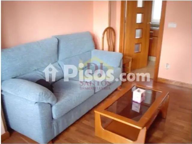 Ático en alquiler en Salesas