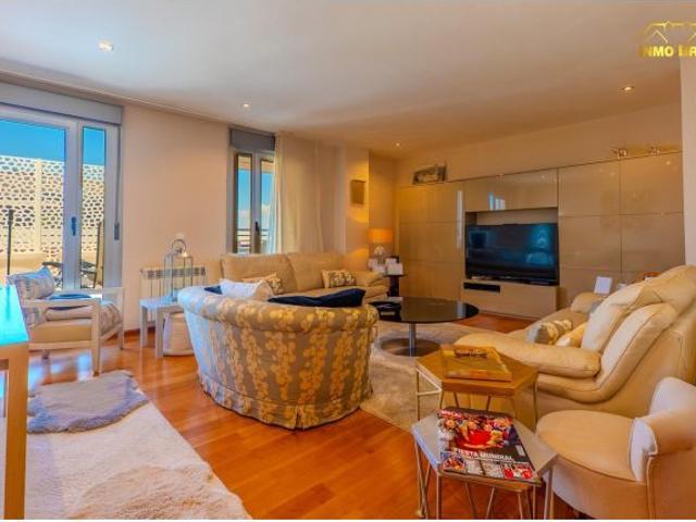 ATICO EN LOS VALLES CON 104 M2 DE TERRAZA Y VISTAS INMEJORABLES