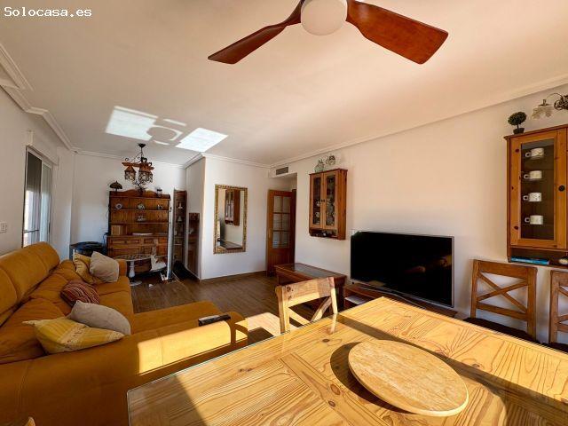 Ático en planta de 3 habitaciones con terraza en Cabezo de Torres