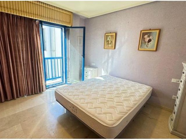 Ático exclusivo con gran terraza en pleno centro de Alicante