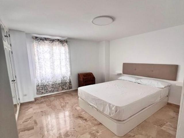 Ático exclusivo con terraza, garaje y vistas al mar y a las montañas, en Puerto de la Cruz