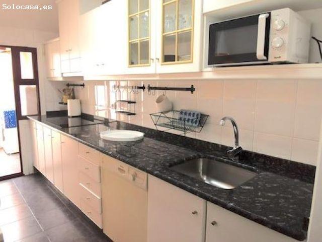 Ático exclusivo reformado con 3 suites, garaje y trastero