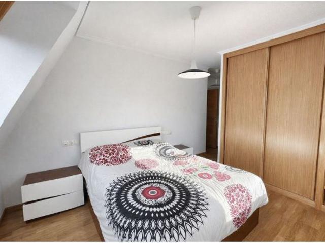 Ático Luminoso con Vistas al Mar en Cervo por solo 179.000 €