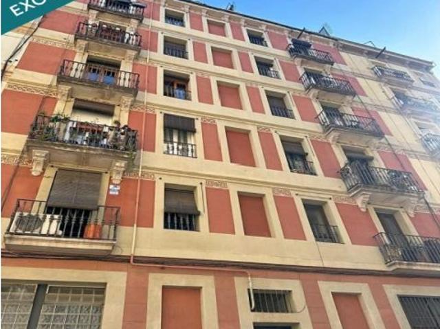 Atico para entrar a vivir en Poble sec