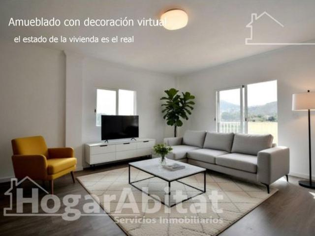 ÁTICO REFORMADO CON TERRAZA Y VISTAS DESPEJADAS AL MONTGÓ