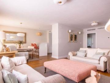 Ático reformado de 272 m² en El Porvenir con terraza, garaje, trastero y ubicación privilegiada
