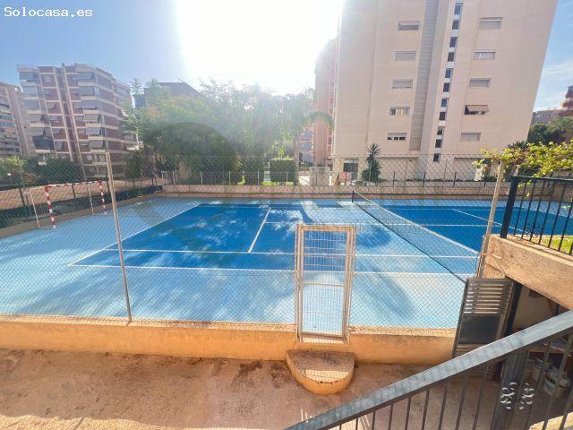 Ático semiamueblado en alquiler en Playa de San Juan con vistas al Mediterráneo y terraza