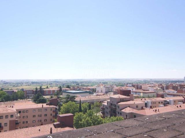 Ático/Buhardilla en Alquiler en Zamora