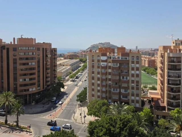 Ático/Buhardilla en Venta en Alicante Alacant