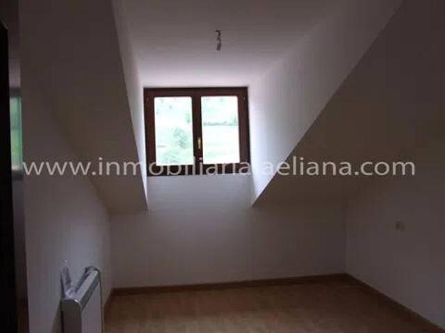Ático/Buhardilla en Venta en Aller