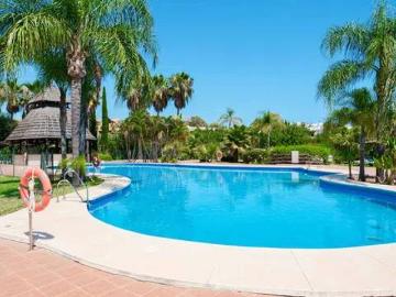 Ático/Buhardilla en Venta en Estepona