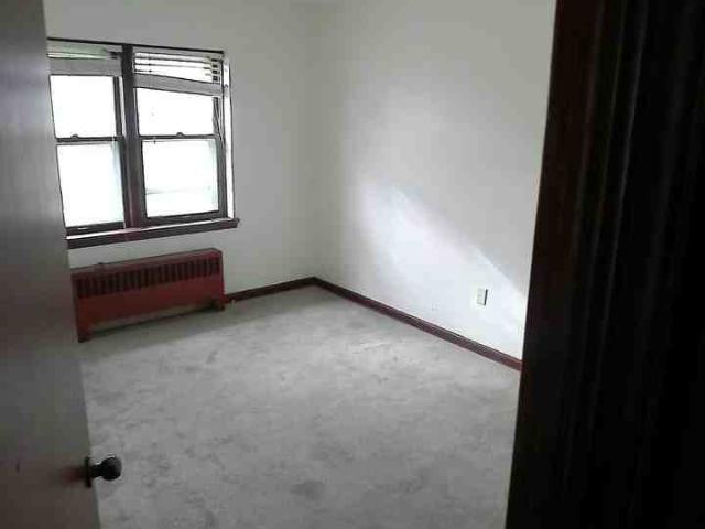 Atkinson Commons II 1 Bedroom Apartment for Rent at 1135 W Atkinson Ave, Milwaukee, WI 53206 Arlington Heights