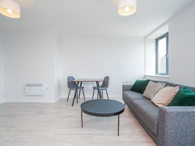 Atkinson Street, Leeds LS10, 1 bed flat to rent, £1,085 pcm | PrimeLocation