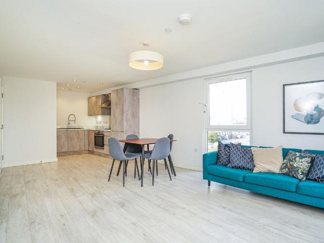 Atkinson Street, Leeds LS10, 2 bed flat to rent, £1,625 pcm | PrimeLocation
