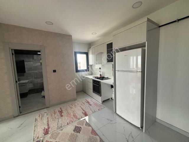 Atlı Life Gayrimenkulden 450 Evlerde 1+1 Eşyalı Fırsat Daire