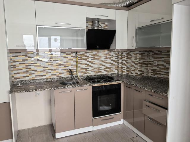 Atlantis Emlak'tan Salıpazarında Kiralık 1+1 Daire