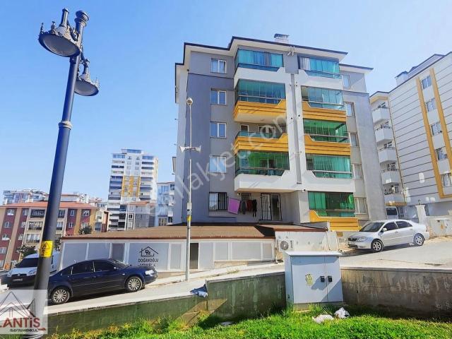 Atlantisten Amlaktan Tosya Yolunda Satılık 2+1 Fırsat Daire
