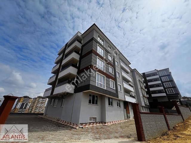 Atlantisten M.akif Ersoy Mahallesinde Satılık 2+1 Daire