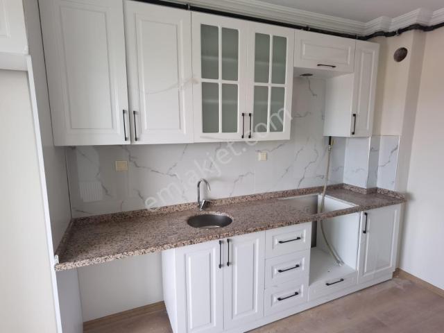 Atlantisten M.akif Ersoy Mahallesinde Satılık 3+1 120 M2 Daire