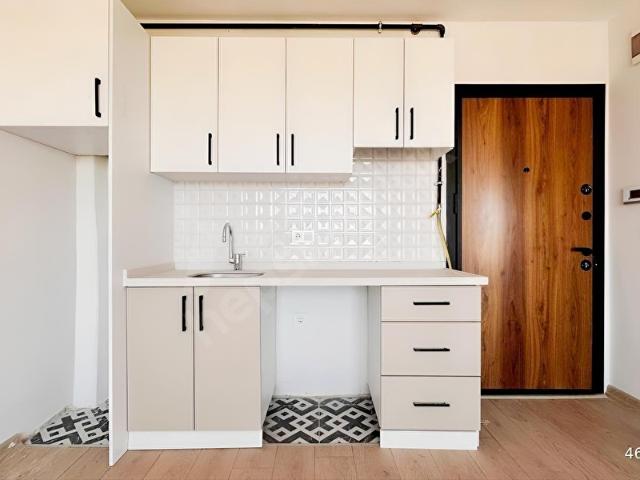ATLAS ÜNİ İSTİNYE ÜNİ ÇOK YAKIN 1+1 KİRALIK DAİRE