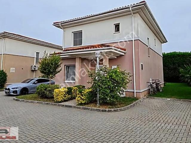 Atlas | Villam 3 Sitesinde A Tipi 4+1 200m2 Özel Bahçeli Villa