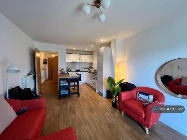 Atlas Way, Oakgrove, Milton Keynes, MK10 1 bed flat to rent £1,190 pcm £275 pw
