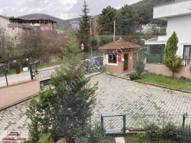 Atlas Emlak Başiskele Yeniköy Biz Kasaba Da Kiralık Villa