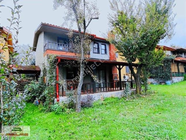 Atlas Emlak Kartepe Balaban Eşyalı Kiralık Villa
