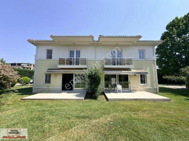 Atlas'tan Villam 2 Sitesi'nde 3+1 180m2 Ortak Alan Bahçeli Villa