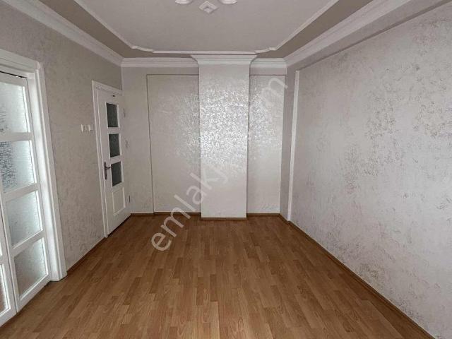 Atlas'tan Çarşı Tam Merkezinde Kiralık 2+1 Daire