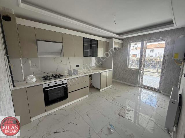 !atlas'tan Lüx Yapıya Sahip 3+1 Sıfır Eksiksiz Kiralık Daire!