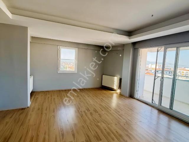 Atlas'tan Musal Sitesinde Satılık 2+1 Ferah Daire