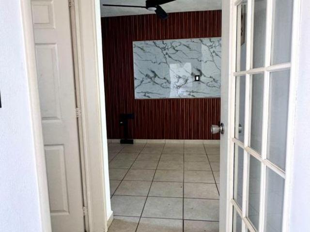 Atractiva casa en exclusivo Coto privado, con excelente ubicación, a sólo 10 minutos de la playa
