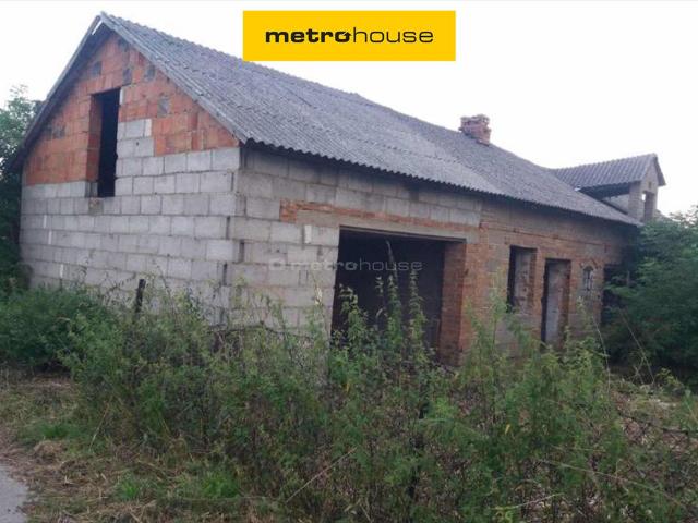Atrakcyjny budynek gospodarczy 125 m² do remontu