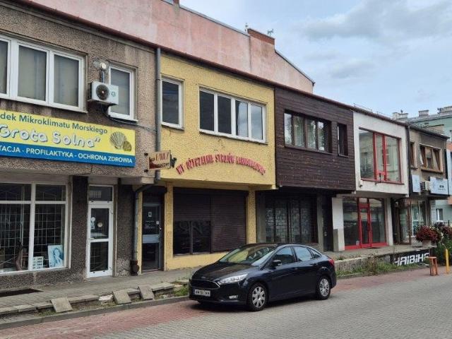 Zapraszam do obejrzenia budynku handlowo usługowego 127,5 m² w centrum Częstochowy