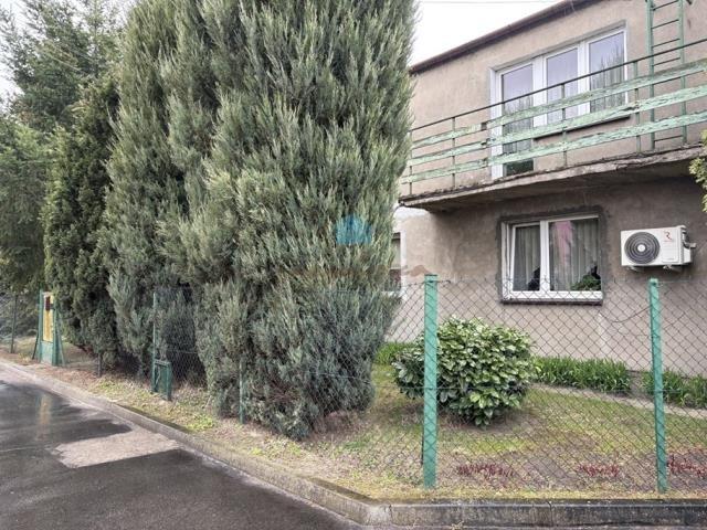 Do sprzedania dom 200 m² z możliwością działalności w Czerniejewie