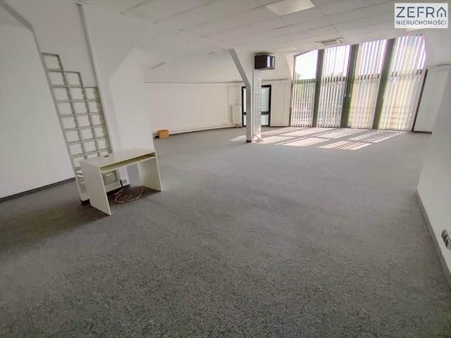 Lokal biurowo usługowy 240 m² w Prądniku Białym zapraszam