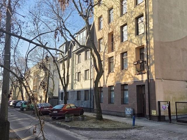 Atrakcyjny lokal biurowy 12,92 m2 w Łodzi, Bałuty