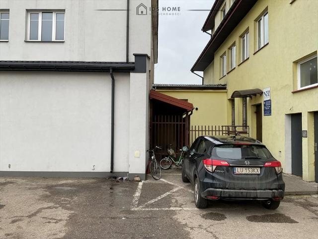 Dwupoziomowy lokal w centrum Michowa zapraszam