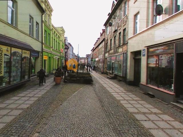 Atrakcyjny lokal handlowo usługowy w centrum Połczyna Zdroju