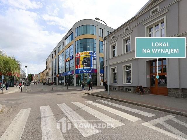 Atrakcyjny lokal 147 m2 w centrum Szczecinka z witrynami