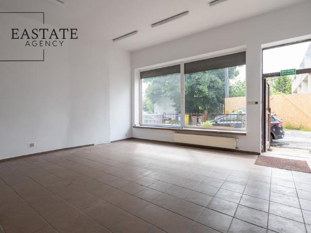 Atrakcyjny lokal handlowo usługowy 131 m² z dużymi witrynami