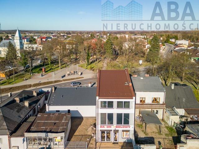 Atrakcyjny lokal handlowo usługowy 326 m2 w centrum Babiaka