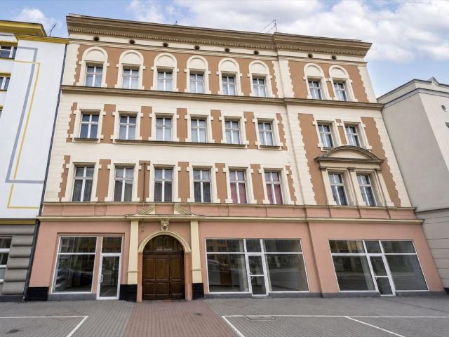 Atrakcyjny lokal usługowy w centrum Gliwic z witrynami
