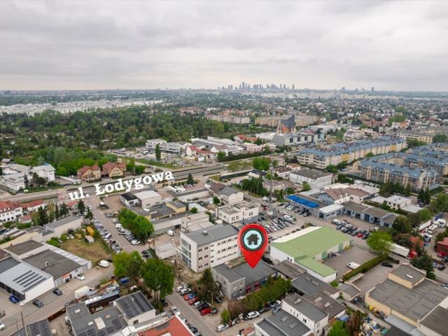 Lokal usługowo warsztatowy z potencjałem rozwoju 1066 m²