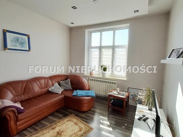 Zapraszam do obejrzenia atrakcyjnego lokalu 62 m² z możliwością adaptacji na mieszkanie lub działalność